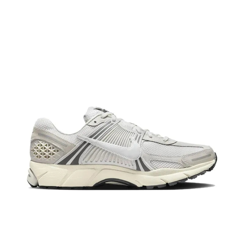 Nike Zoom Vomero 5 'Platinum Tint'