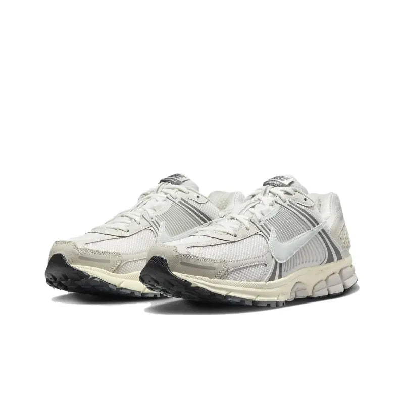 Nike Zoom Vomero 5 'Platinum Tint'