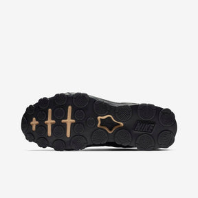 Nike Reax 8 TR 'Dourado'
