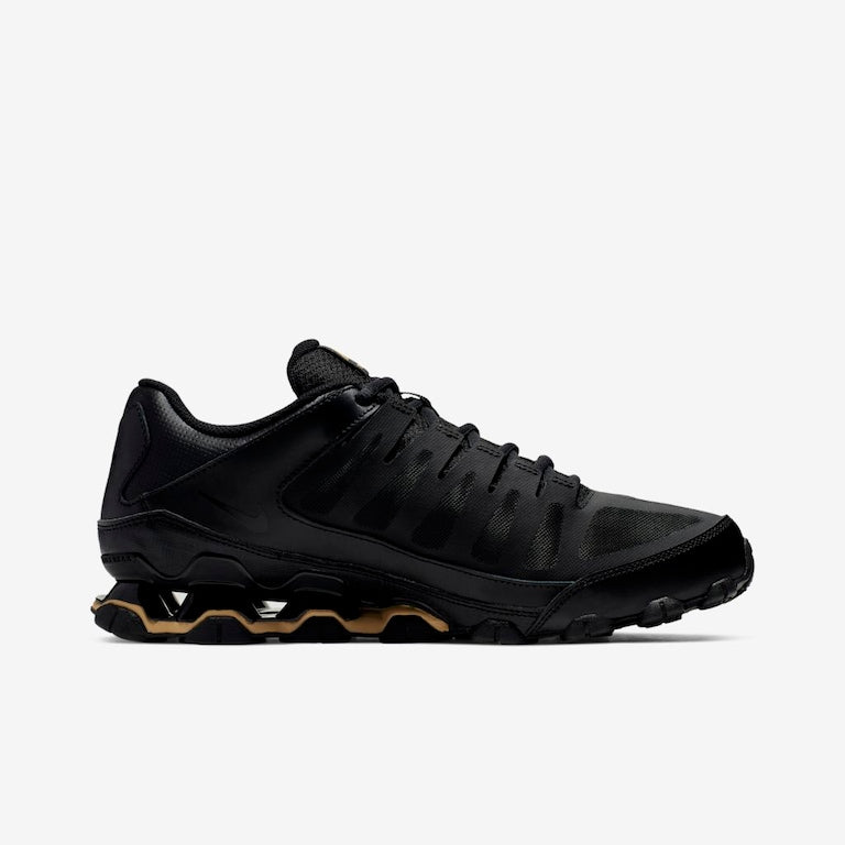 Nike Reax 8 TR 'Dourado'