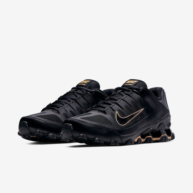 Nike Reax 8 TR 'Dourado'