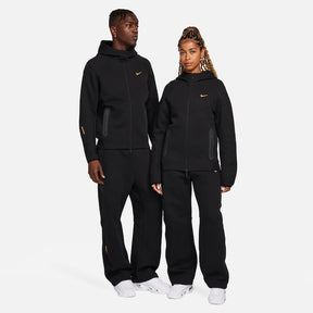 Conjunto Nike Tech Fleece x Nocta 'Black University Gold'