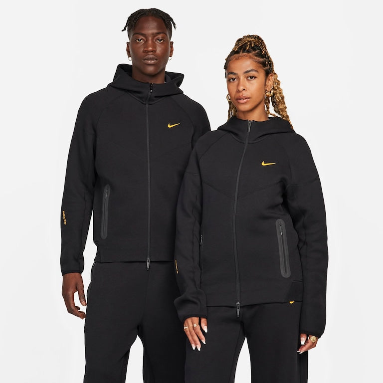 Conjunto Nike Tech Fleece x Nocta 'Black University Gold'