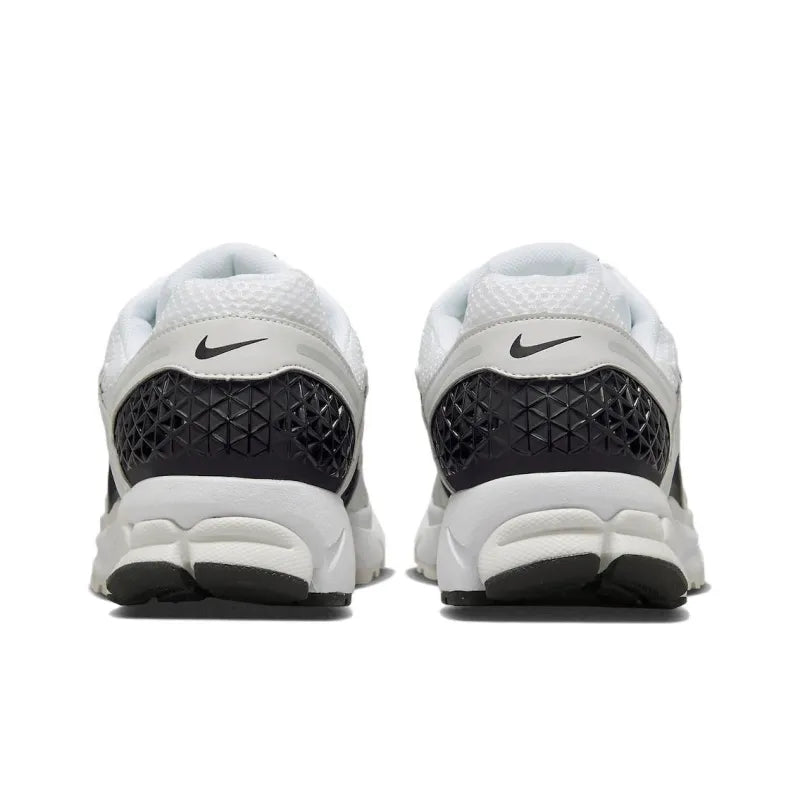 Nike Zoom Vomero 5 'White Black'