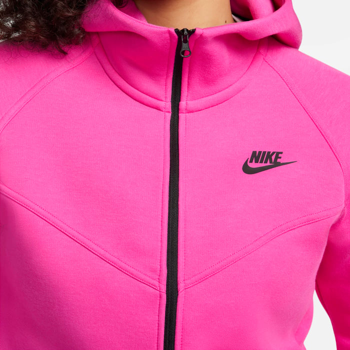 Conjunto Nike Tech Fleece Rosa