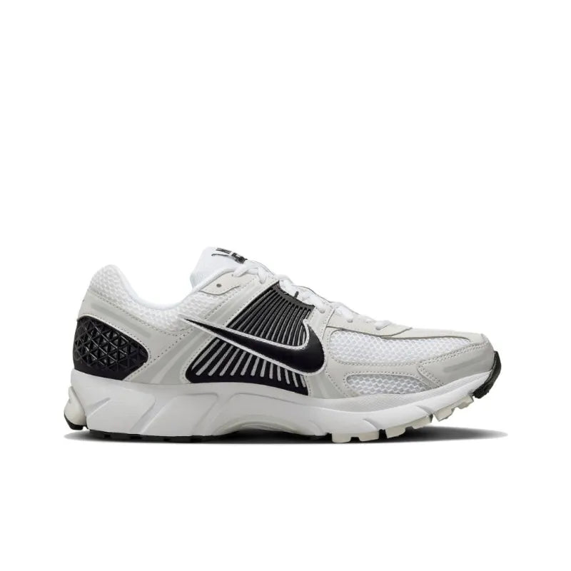 Nike Zoom Vomero 5 'White Black'