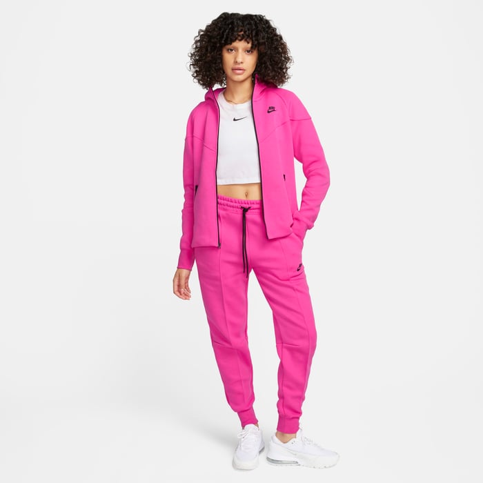 Conjunto Nike Tech Fleece Rosa