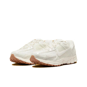 Nike Zoom Vomero 5 'Sail Coconut Milk'