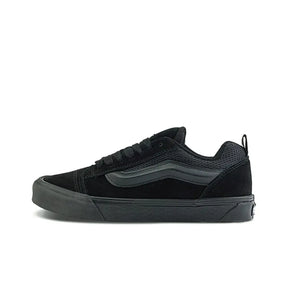 Vans Knu Skool 'Triple Black'