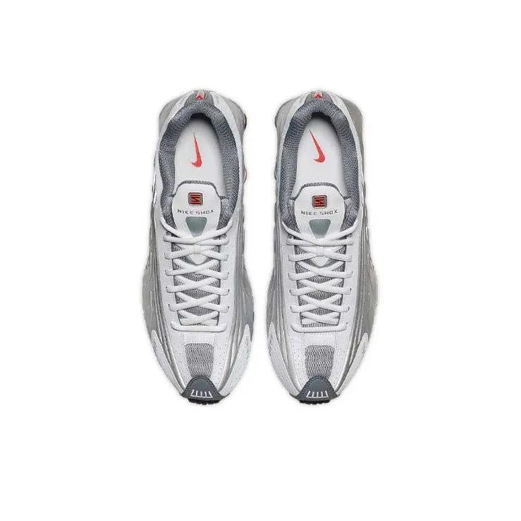 Nike Shox R4 'Metallic Silver Comet Red'