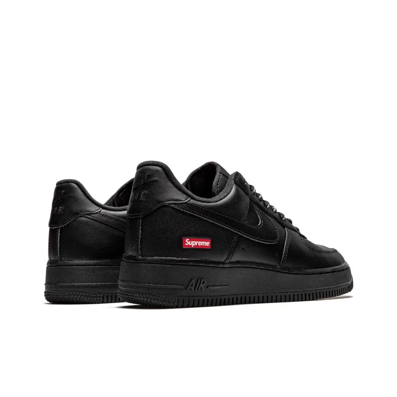 Nike Air Force 1 x Supreme 'Black'