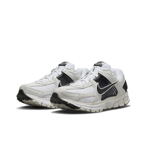 Nike Zoom Vomero 5 'White Black'