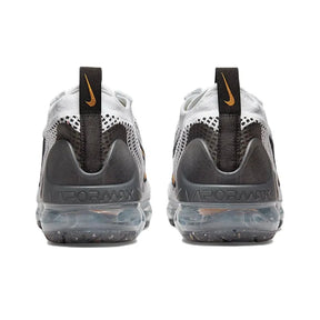 Nike Air Vapormax Flyknit 2021 'White Black Kumquat'