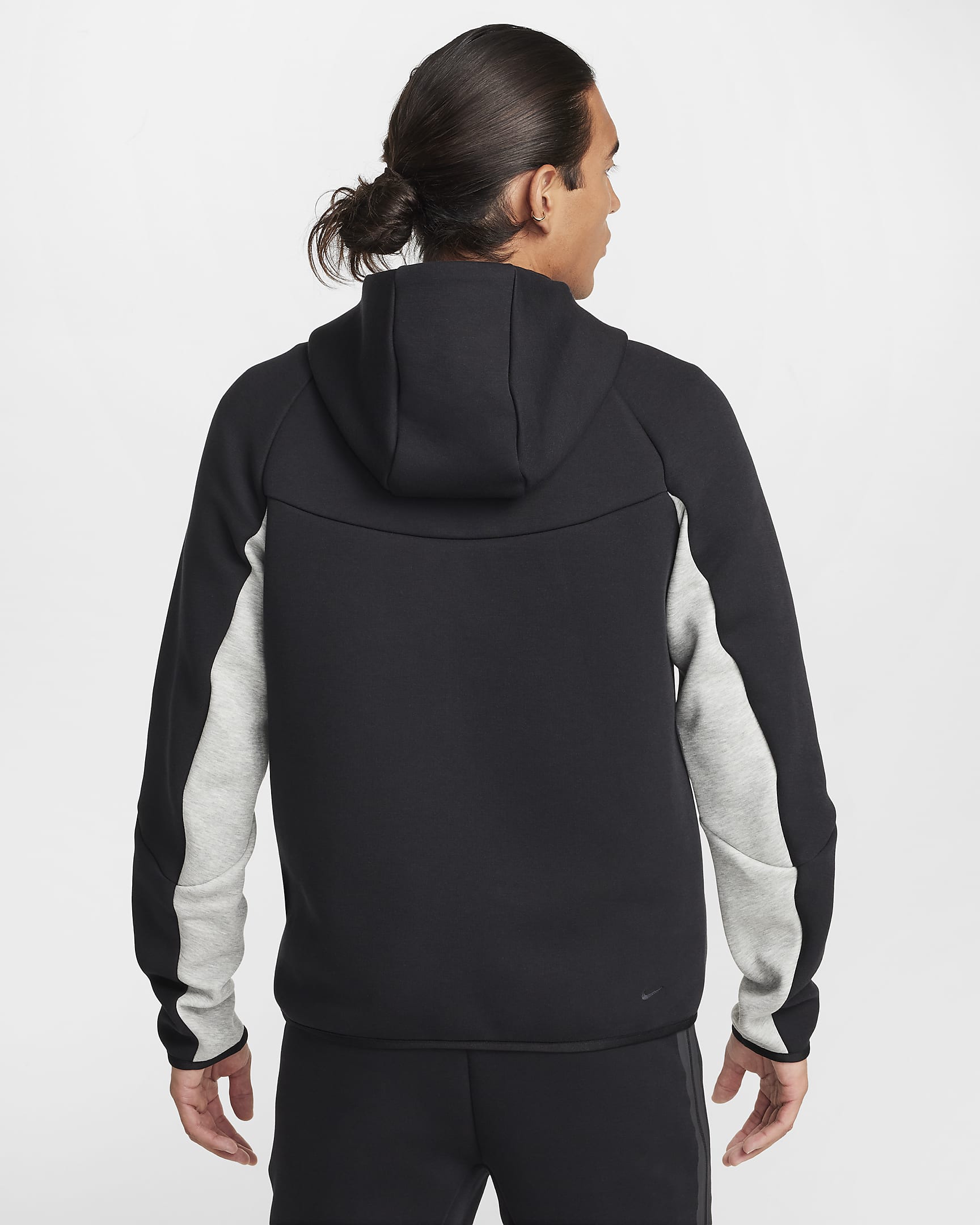 Conjunto Nike Tech Fleece Preto/Cinza