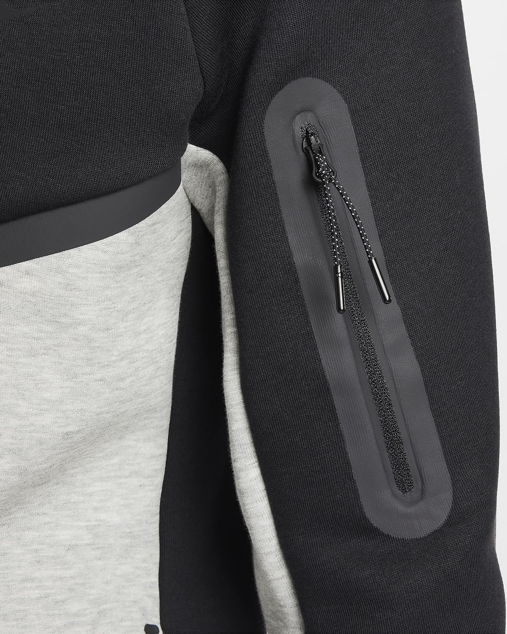 Conjunto Nike Tech Fleece Preto/Cinza