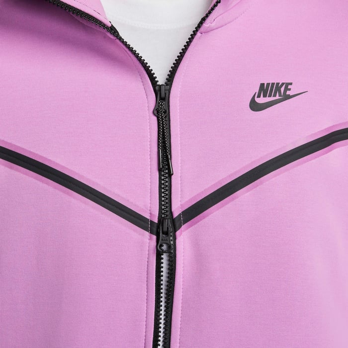 Conjunto Nike Tech Fleece Violeta