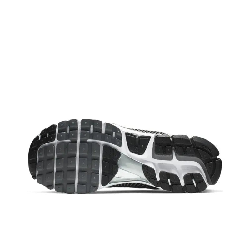 Nike Zoom Vomero 5 'Dark Grey Black White'