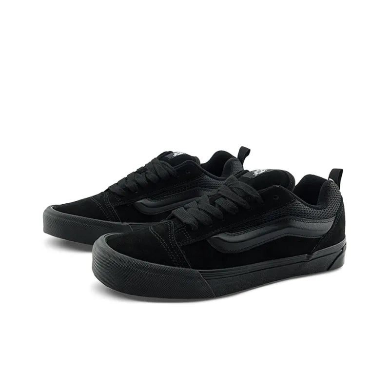 Vans Knu Skool 'Triple Black'