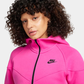 Conjunto Nike Tech Fleece Rosa