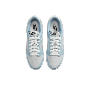 Nike SB Dunk Low 'Fleece Swoosh Worn Blue'